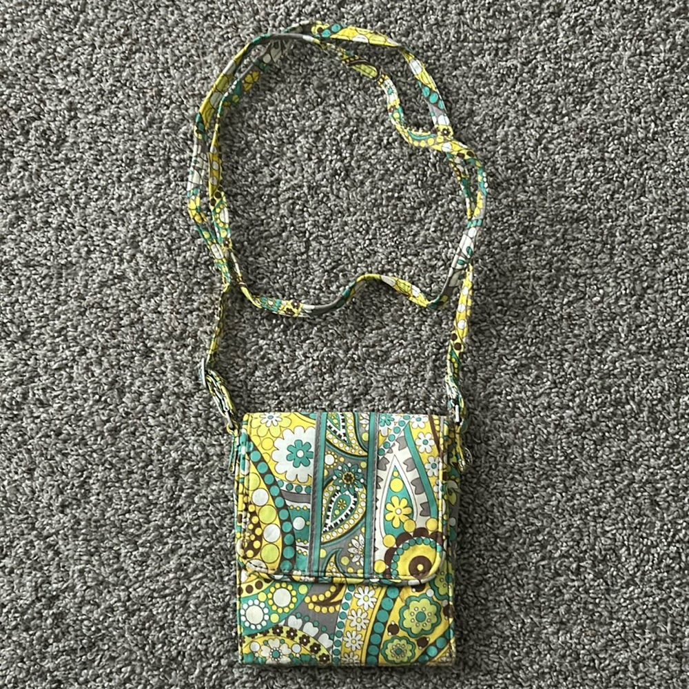 Vera Bradley Tiny Traveler Crossbody Wallet, Lemon Parfait, Retired 2011